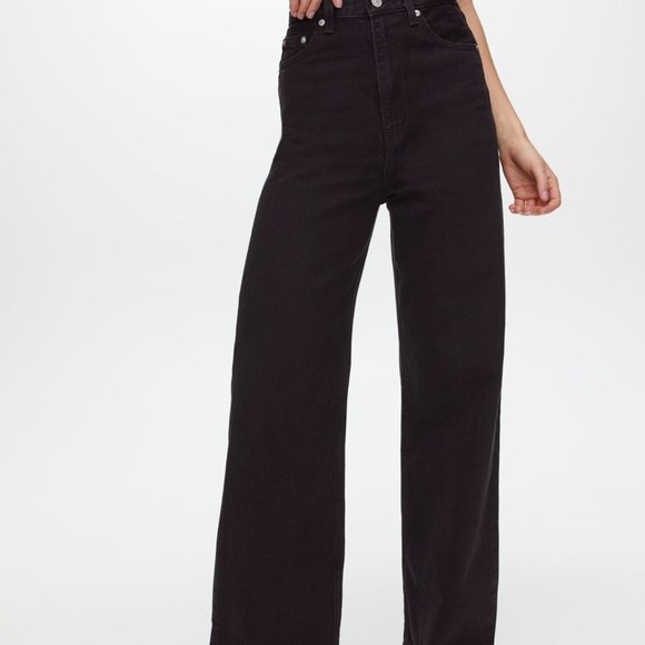 Aritzia Jeans/lululemon Shorts - Picture 5 of 11